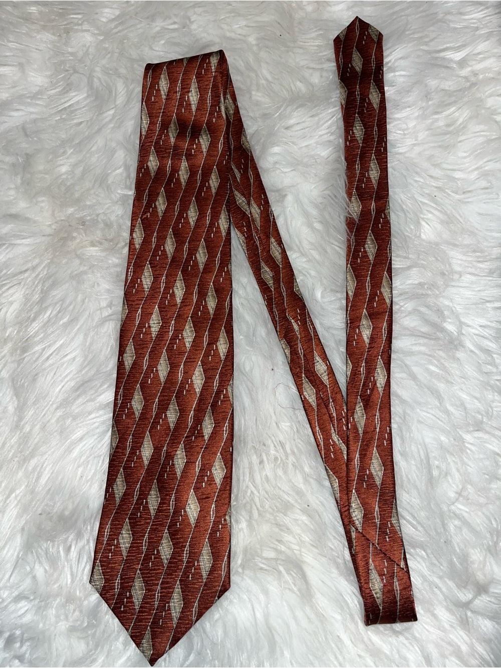 Bill Blass Rust Brown & Beige Geometric Tie